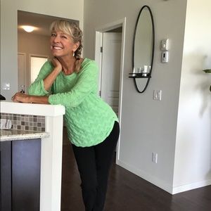 Meet your Posher, Monica